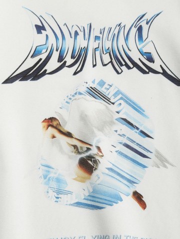 Fleece-lined Enjoying Flying Graphic Hoodie