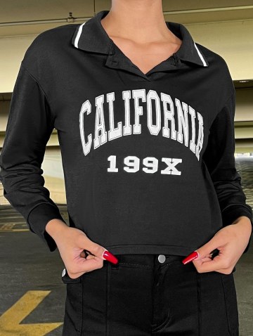 Turn-down Collar Buttoned Graphic Preppy Cropped Sweatshirt